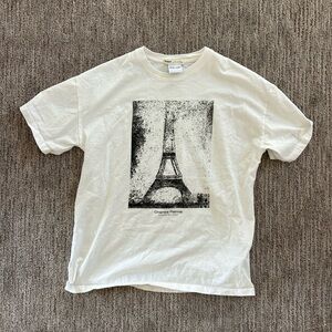 NWOT Pull and Bear Graphic Tee